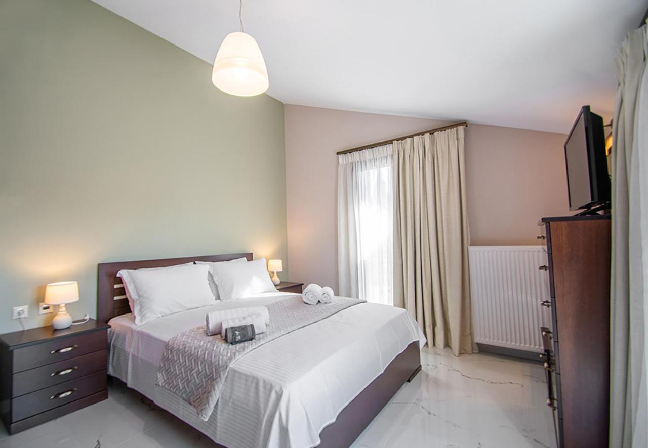Zissis Villa & Pool 5Min Drive To Beach Kato Yerakarion Екстер'єр фото